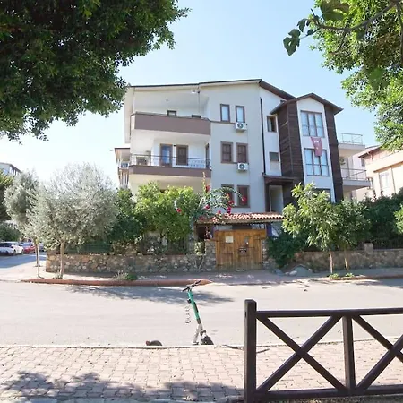 Konyaaltinda Tatil Evimiz Анталья